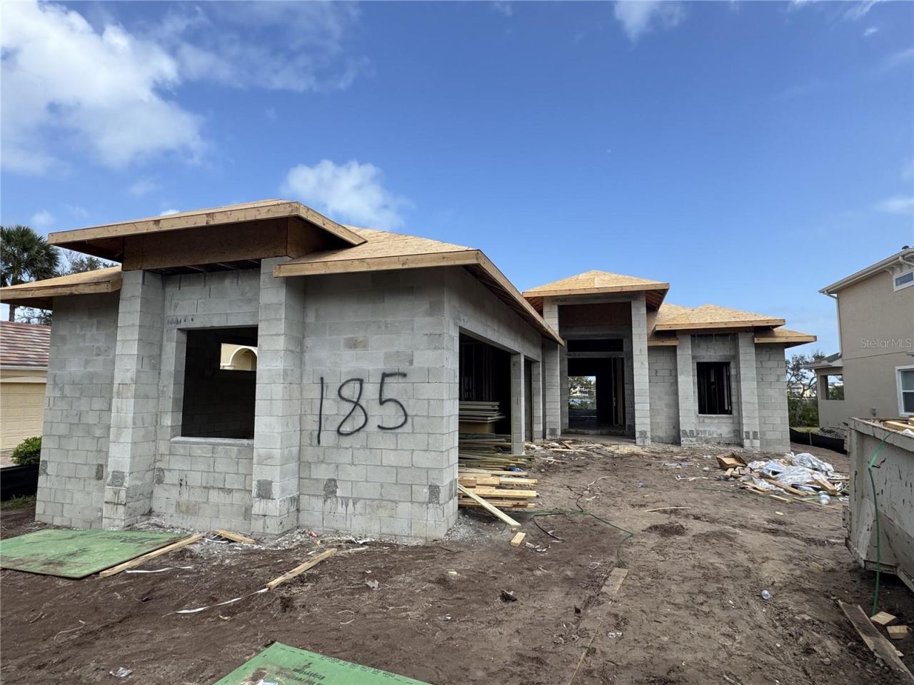 Photo 4 of 20