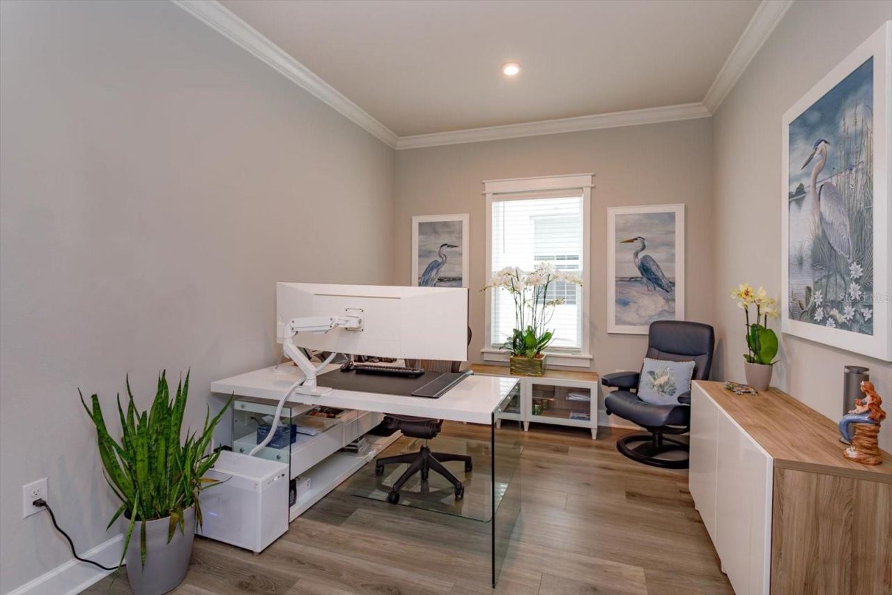 Photo 17 of 20: Office/Flex Room with French Doors