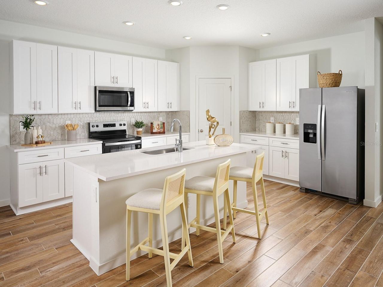 Photo 4 of 19: Photo is not of the actual home, but is an inspirational photo of builder’s model home and may depict options, furnishings, and/or decorator features that are not included