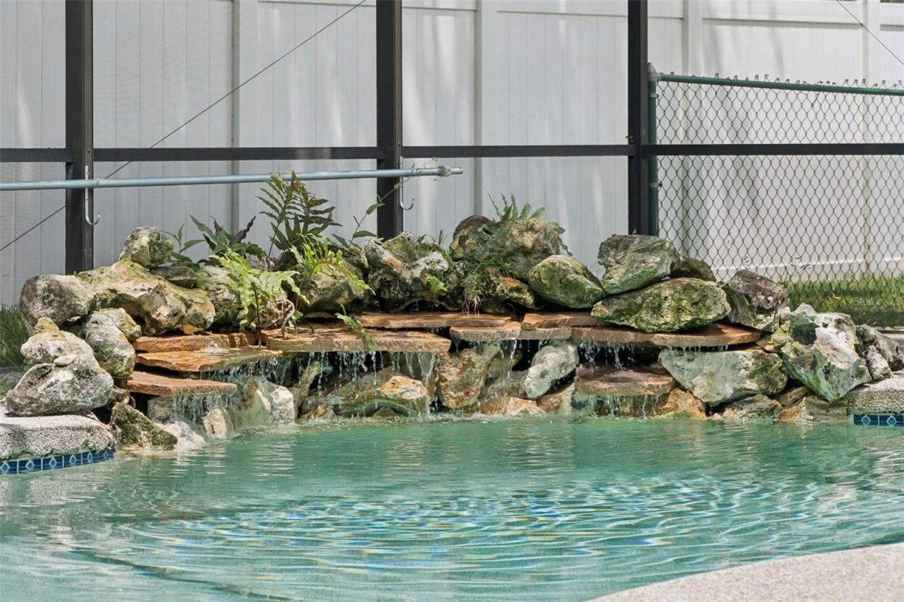 Photo 16 of 20: Pool water fall