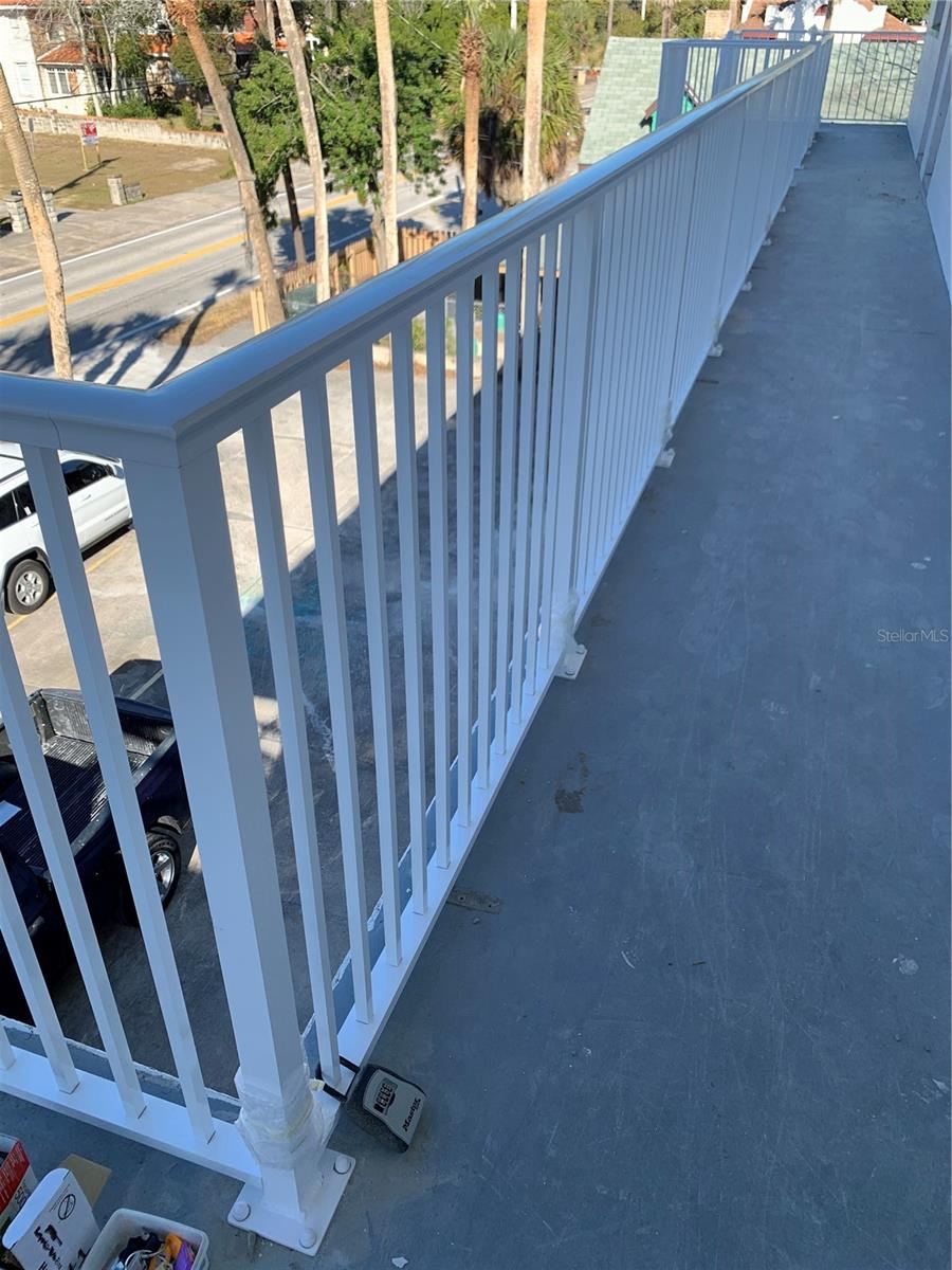 Photo 16 of 18