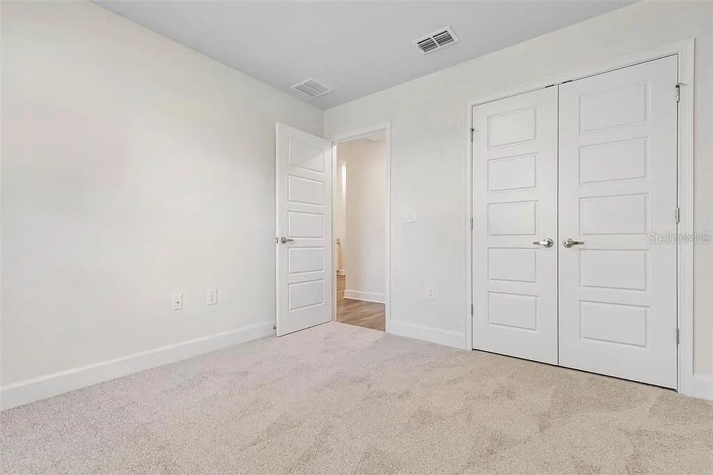 Photo 5 of 20