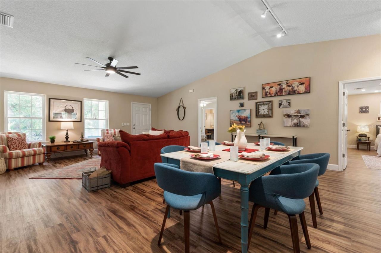 Photo 19 of 20