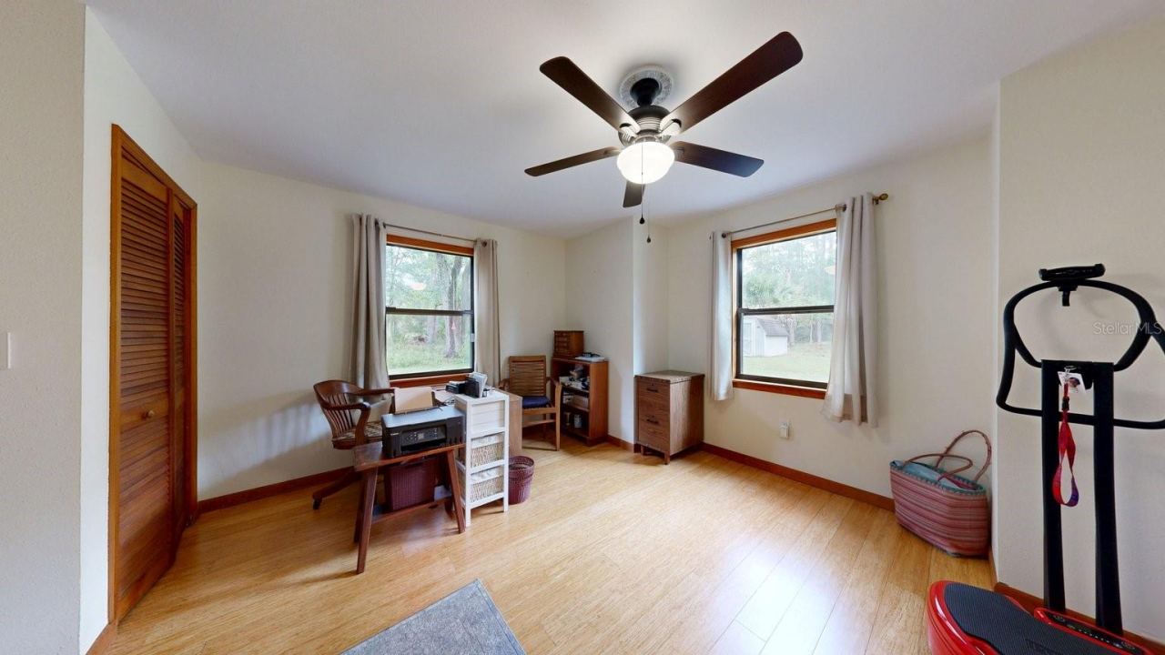 Photo 6 of 20