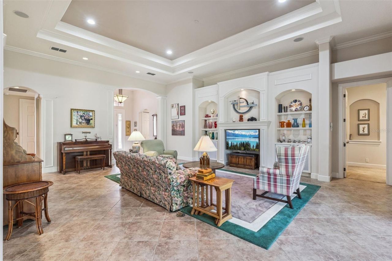 Photo 7 of 20: Great Room