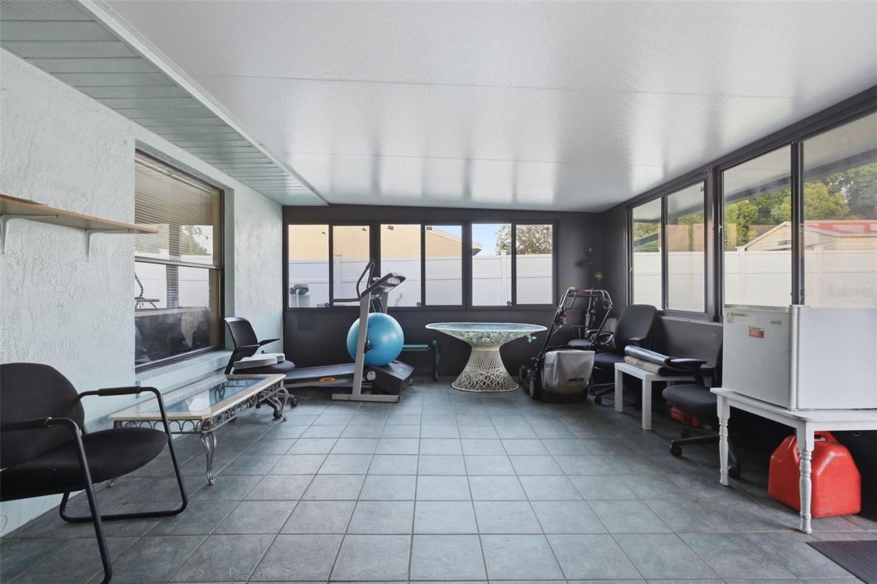 Photo 7 of 20: Bonus Room