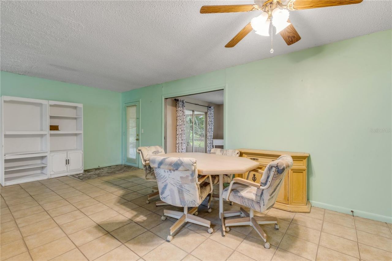 Photo 7 of 20: Dining area