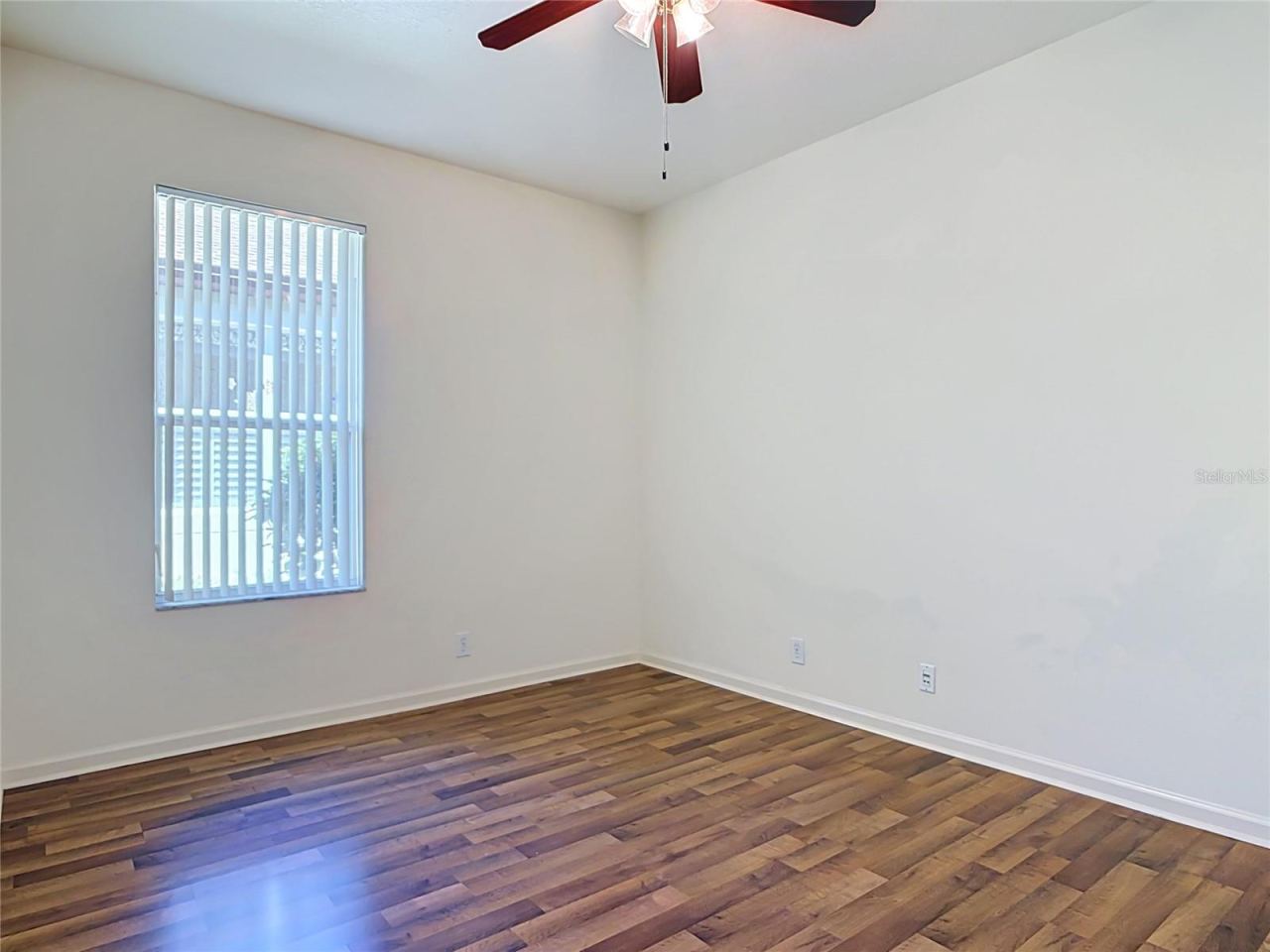 Photo 19 of 20: 2nd Bedroom