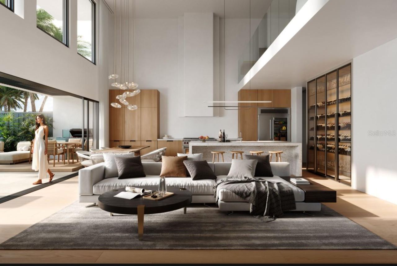 Photo 4 of 17: Living Area