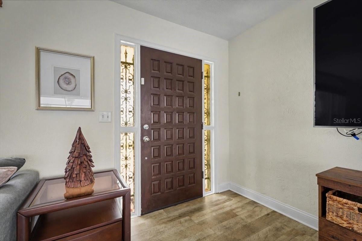 Photo 14 of 20: Interior of Front Door