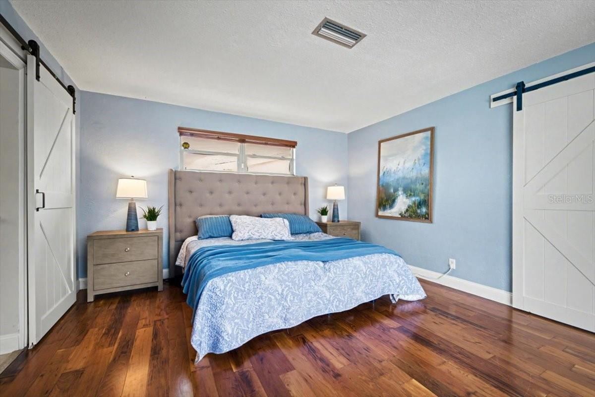 Photo 6 of 20: Primary Bedroom