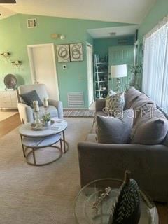 Photo 7 of 20