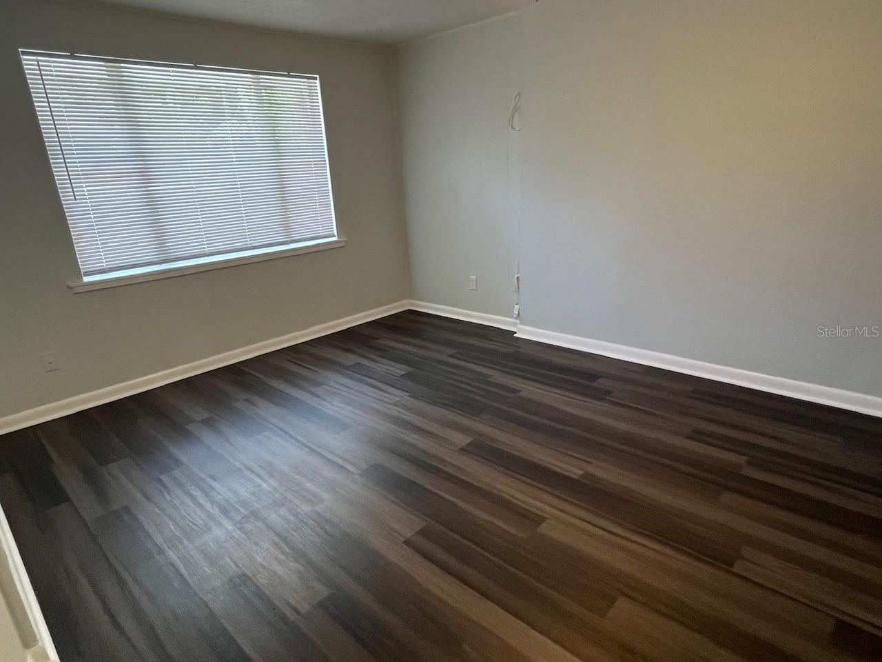 Photo 14 of 20: Master Bedroom