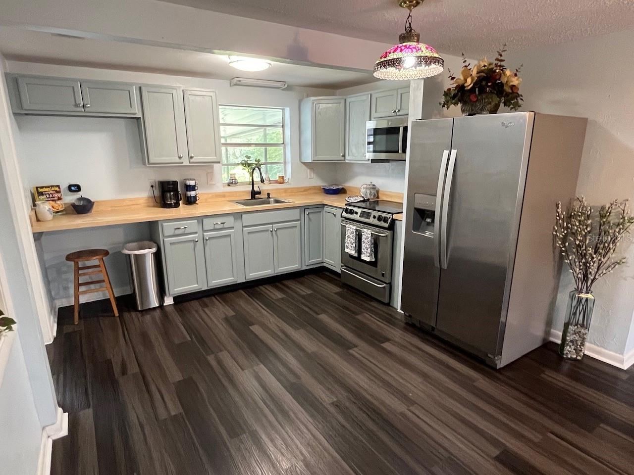 Photo 5 of 20: Kitchen