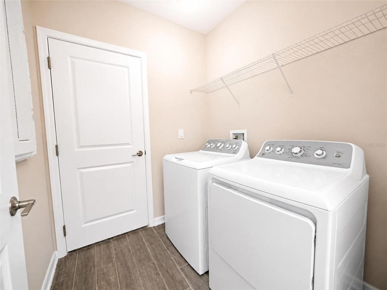 Photo 12 of 20: Laundry