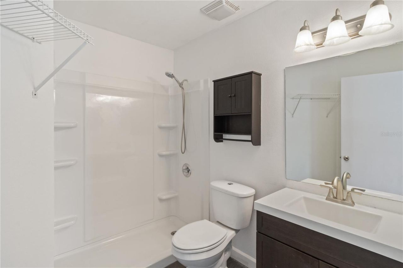 Photo 8 of 20: Primary Bathroom