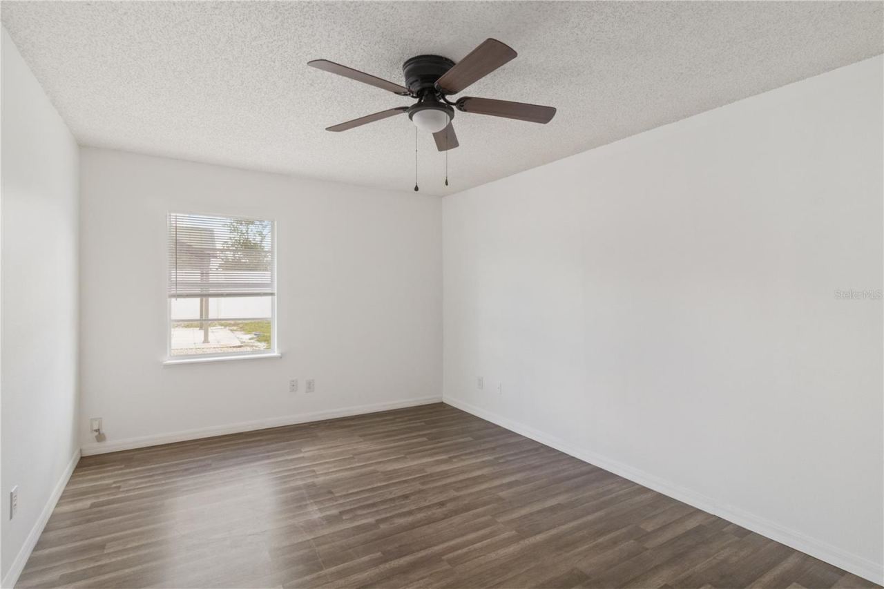 Photo 6 of 20: Primary Bedroom