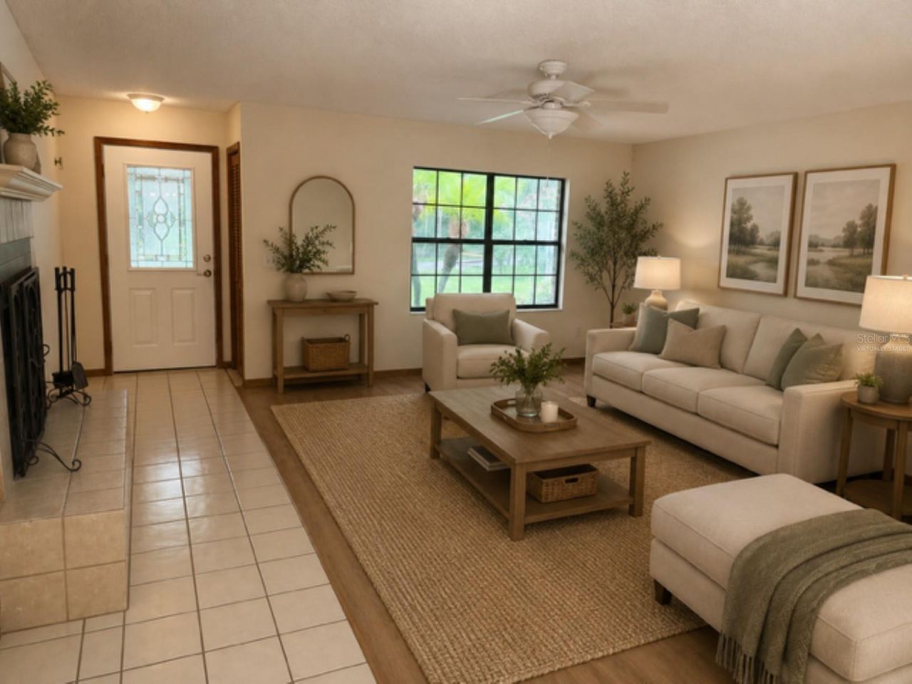 Photo 12 of 20: Living room virtually staged