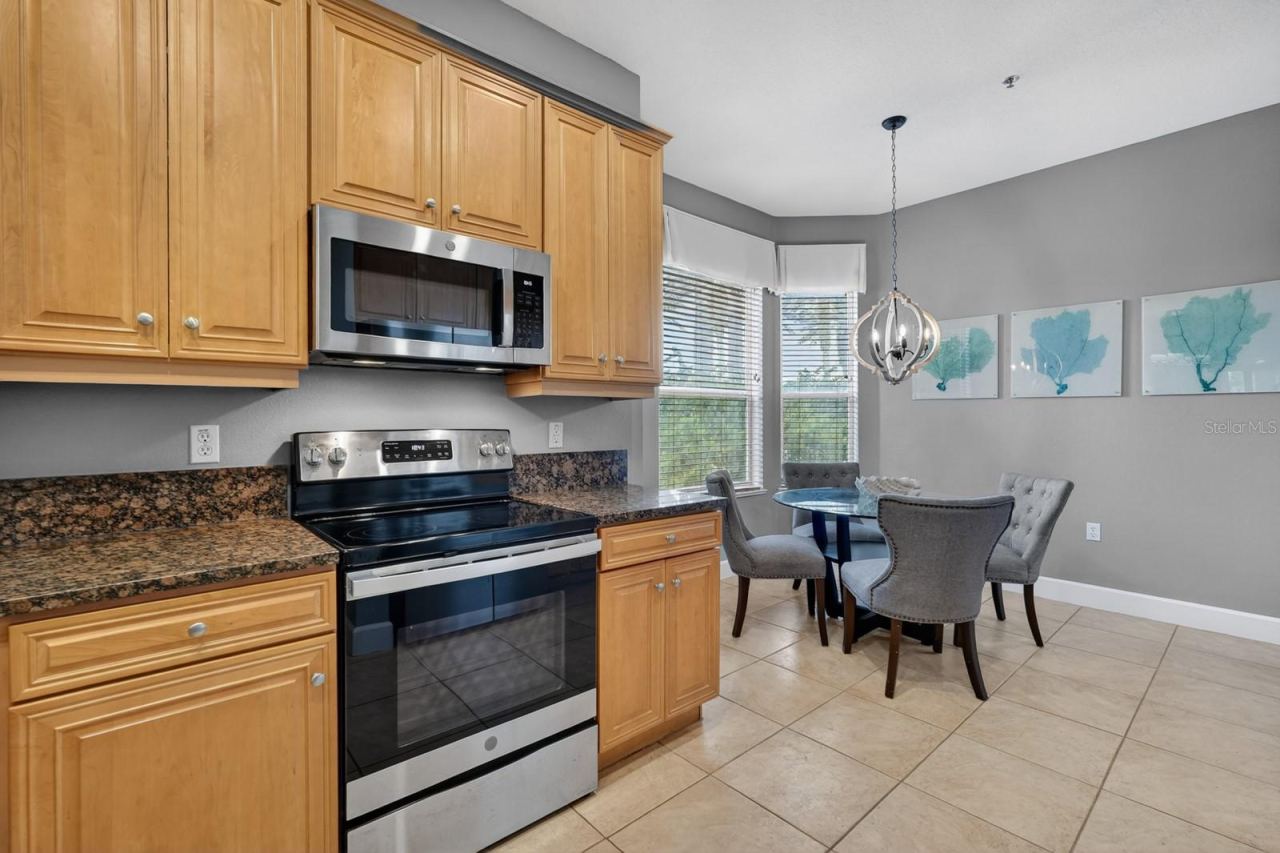 Photo 15 of 20: Breakfast nook
