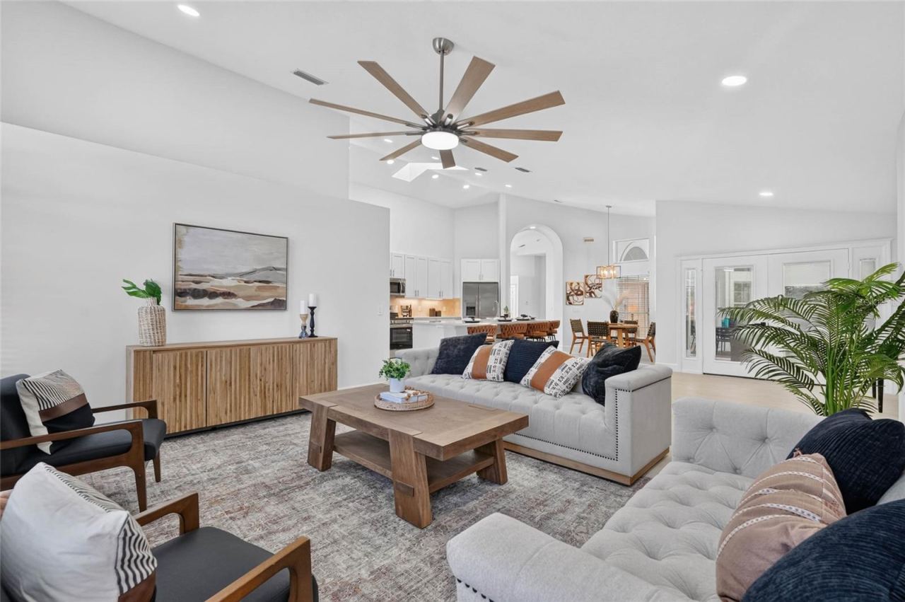 Photo 13 of 20