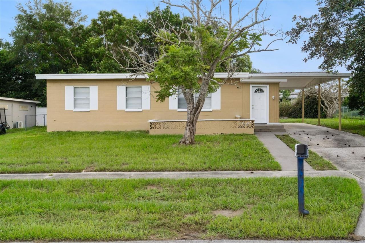 Photo 1 of 20: Welcome to 928 Vivian Terrace