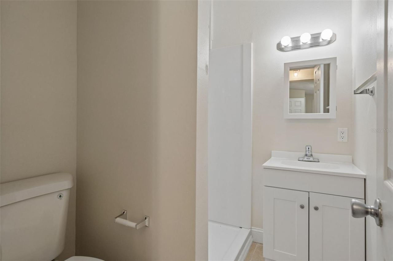 Photo 16 of 20: Primary Ensuite Bathroom