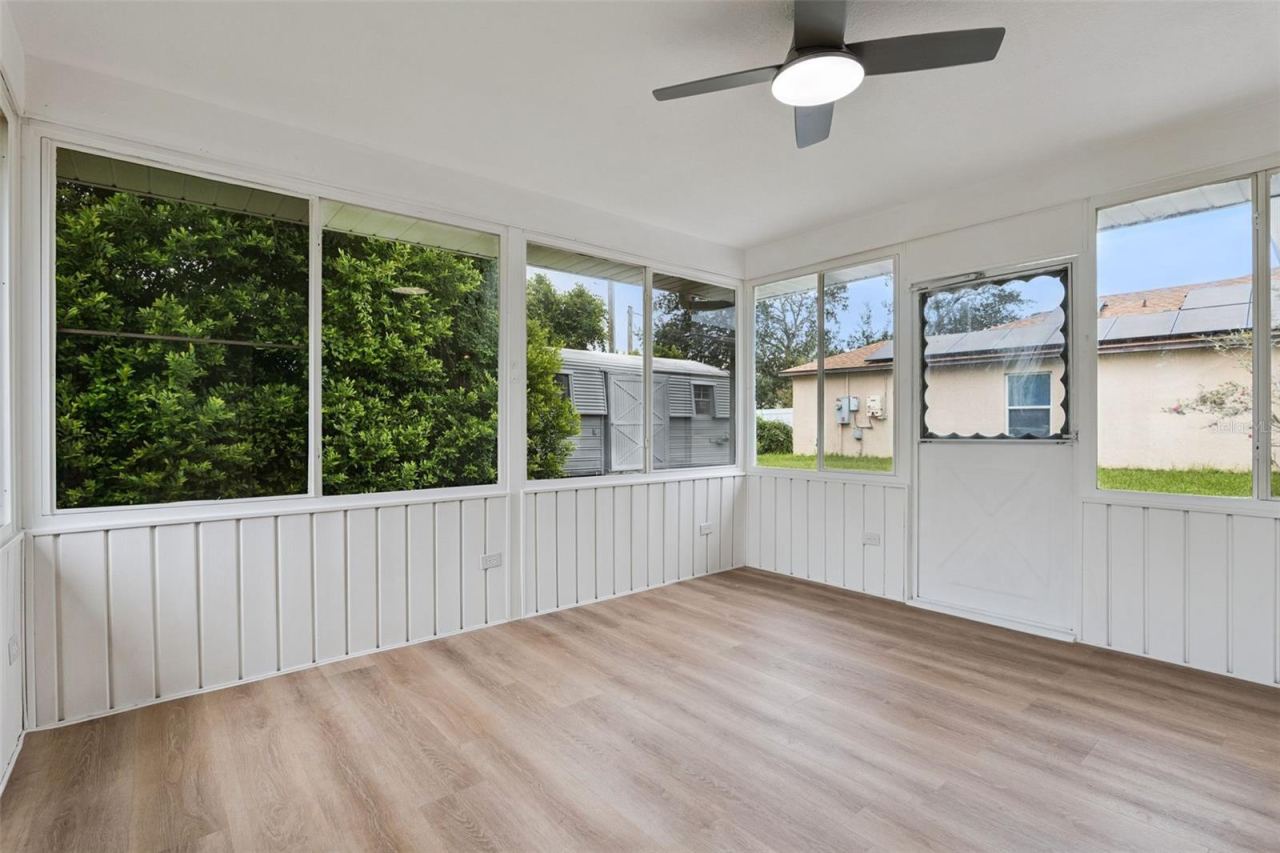 Photo 18 of 20: Enclosed Patio Glass W/ AC